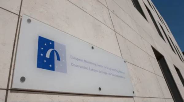 L'UE istituisce l'Agenzia europea per le droghe per contrastare il traffico e le dipendenze