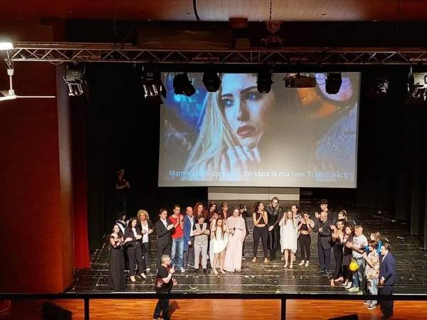 L'Inferno di Alice - Abbi Cura di te