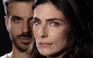 SCANDALO al teatro Manzoni di Milano